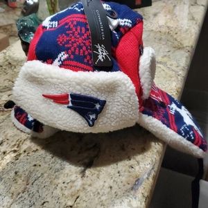 Patriots winter hat new with tags